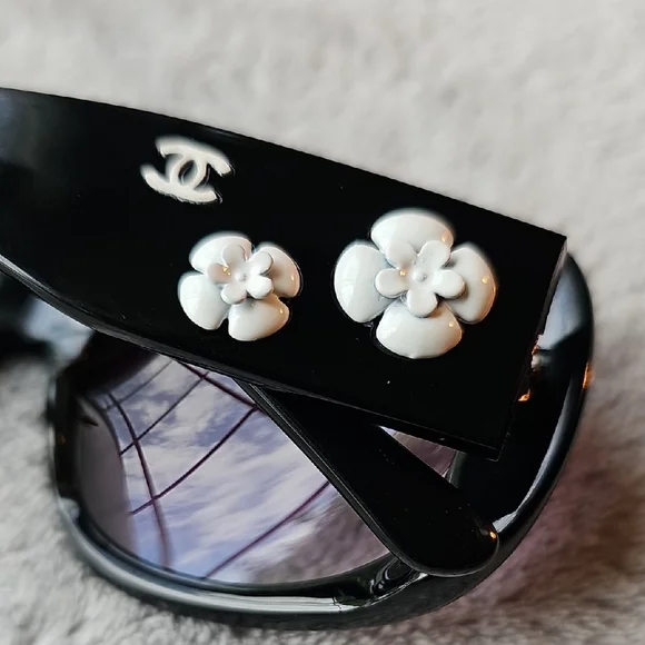 CHANEL Black and Purple Sunglasses - Picture 9 of 11